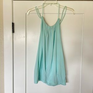 Lululemon Womens Size 6 No Limits Tank Top W/ Bra Aquamarine Casual Yoga Run